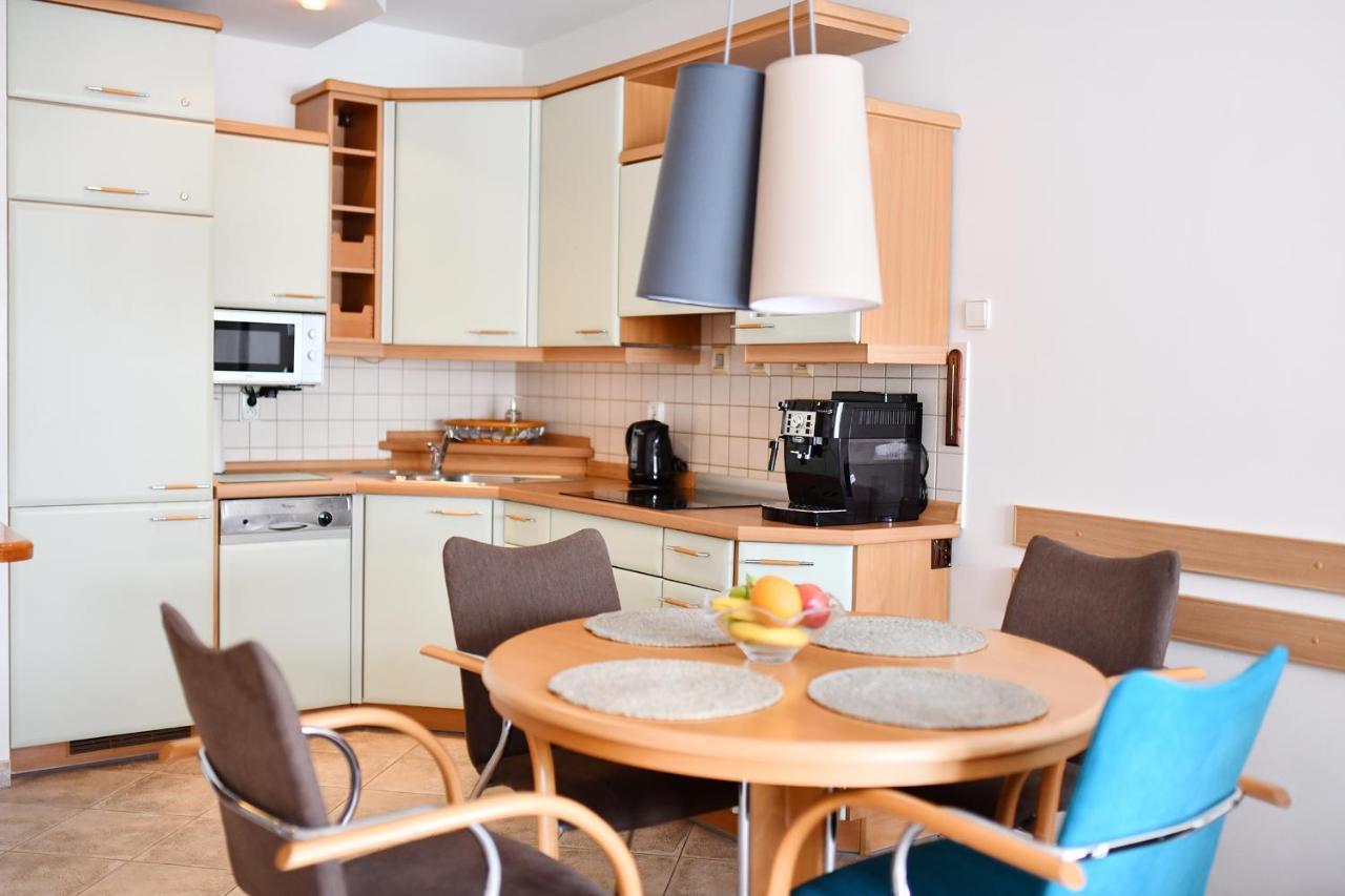 Apartament Porto Z Rowerami Gratis Kolobrzeg Ngoại thất bức ảnh